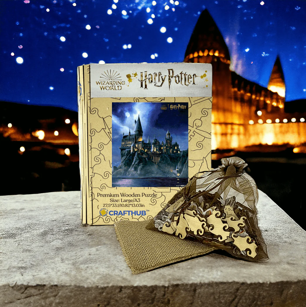 Harry Potter - Magical Hogwarts Castle Wooden Jigsaw Puzzle - Image 2