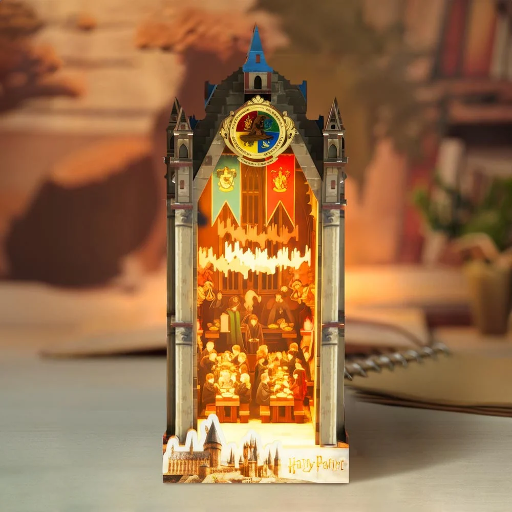 Harry Potter: The Great Hall - DIY Book Nook Kit - Image 9